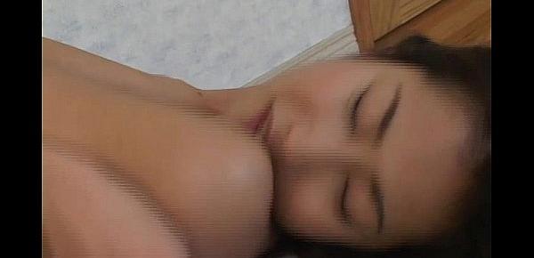  Subtitled ENF Japanese AV star Ruru Sakurai massager play